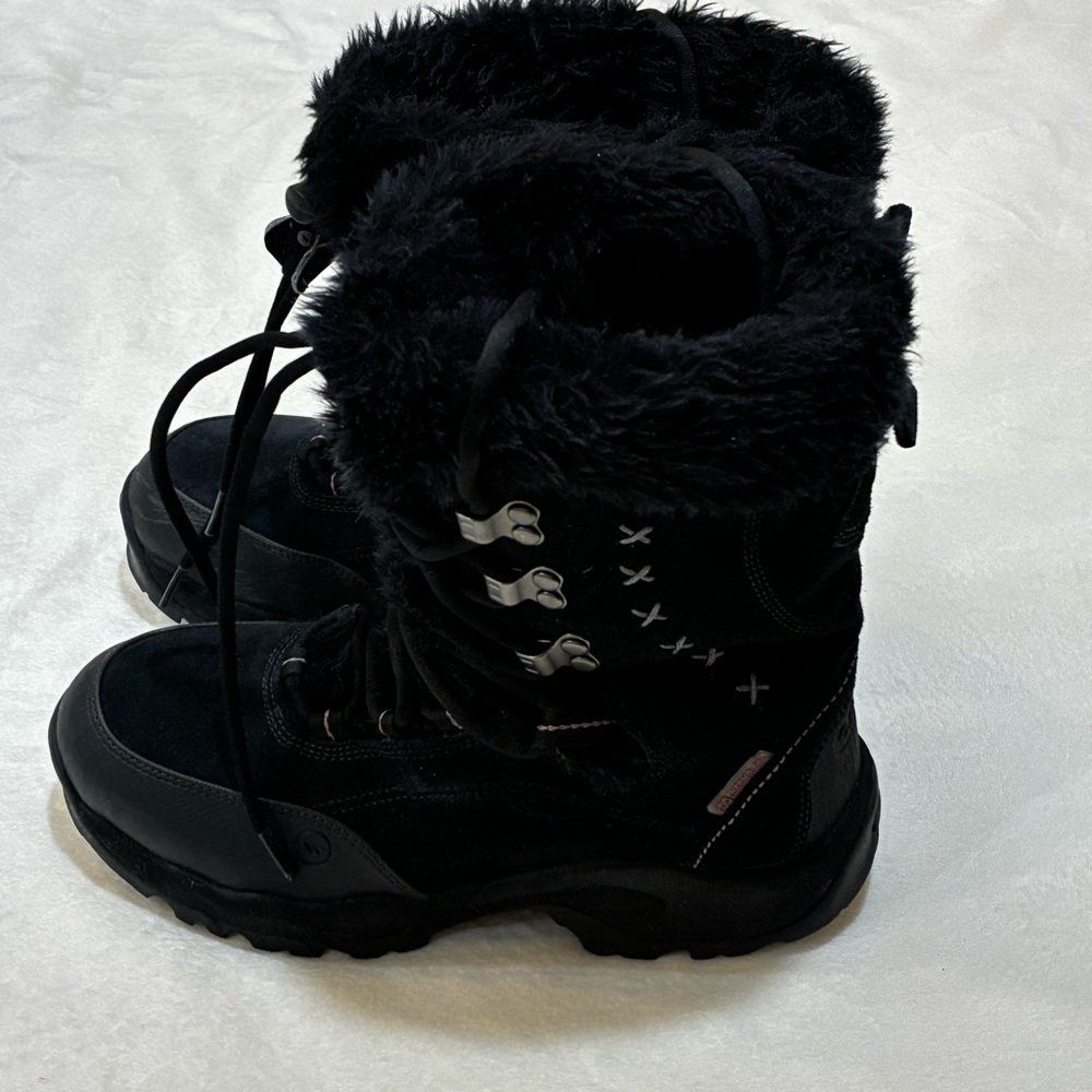 Hi-Tec St. Moritz 200 Waterproof Women's Size 9 Snow Boots